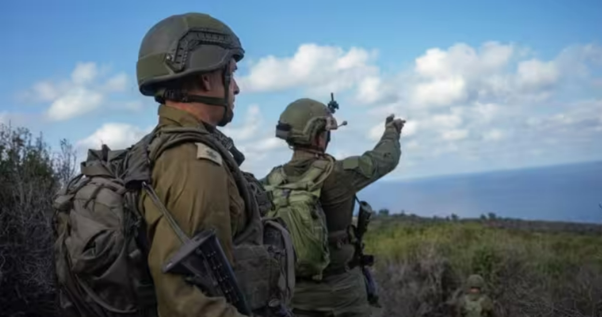 El ejército de Israel anunció la destrucción de varios edificios supuestamente empleados por Hezbollah durante una nueva incursión en el sur de Líbano.