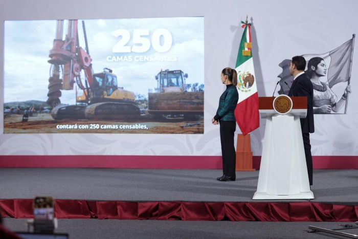 Martí Batres destaca avances del ISSSTE