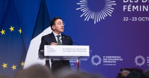 El portavoz del Gobierno de Madrid exigió la dimisión del Ministro de Asuntos Exteriores de España, José Manuel Albares, tras disculparse ante México.