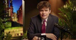 Nick Fuentes ha logrado posicionarse como uno de los principales promotores del nacionalismo blanco en Estados Unidos.