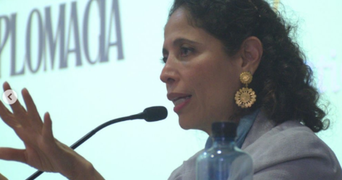 El Presidente de Perú, José Jerí, anunció que Karla Ornelas, encargada de la Embajada mexicana en Lima, tiene un plazo perentorio para abandonar dicho país.