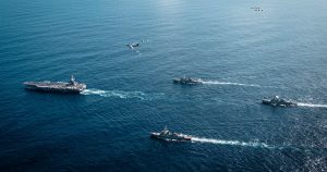 El portaaviones Gerald R. Ford, el más grande y avanzado de EU, arribó al Caribe para unirse al combate contra barcos que trafican drogas desde Venezuela.