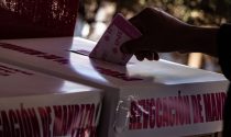 Los mexicanos residentes en el extranjero pueden emitir su voto en las elecciones presidenciales y en las consultas populares.