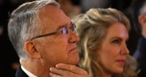 Las empresas de Ricardo Salinas Pliego solicitaron otras prórrogas en varios amparos respecto al pago de impuestos pendientes, pero la SCJN rechazó sus pedidos.