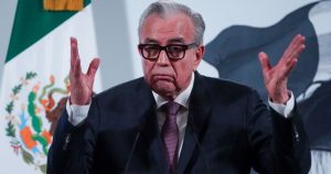 El Gobernador de Sinaloa, Rubén Rocha Moya, reveló que su candidatura a Gobernador de Sinaloa fue decisión directa del expresidente AMLO.