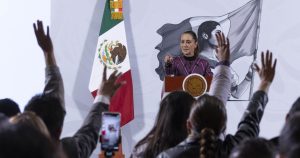 Mi Gobierno ni reprime ni censura la libertad, dice CSP ante industria de radio y TV