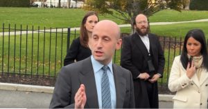 Stephen Miller afirma que toda la frontera con México está controlada por el narco