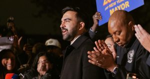 Mamdani no es un pirata de One Piece, como esos que llevan esas banderas que exhiben los airados muchachos y muchachas de la Generación Z.