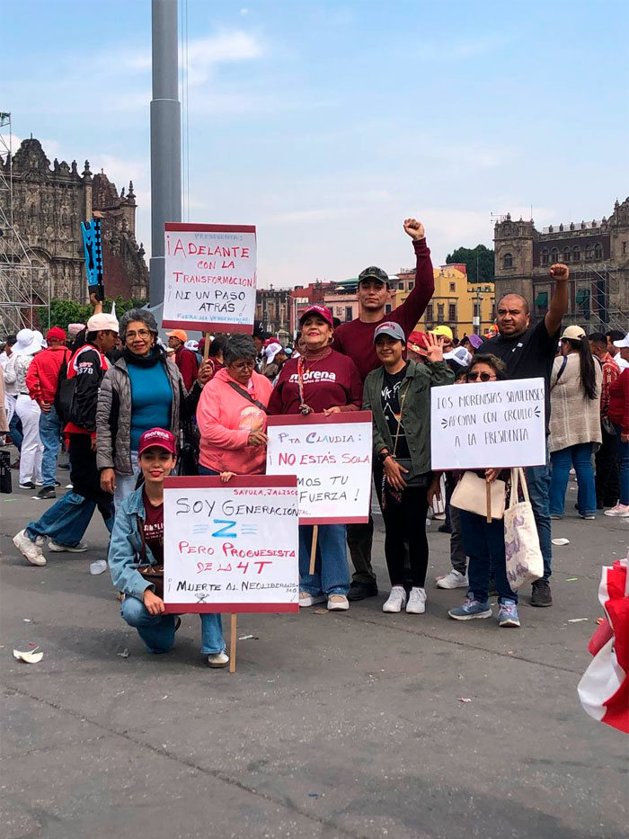 CRÓNICA ¬ La 4T muestra fuerza con miles de mexicanos de todas las edades y en paz