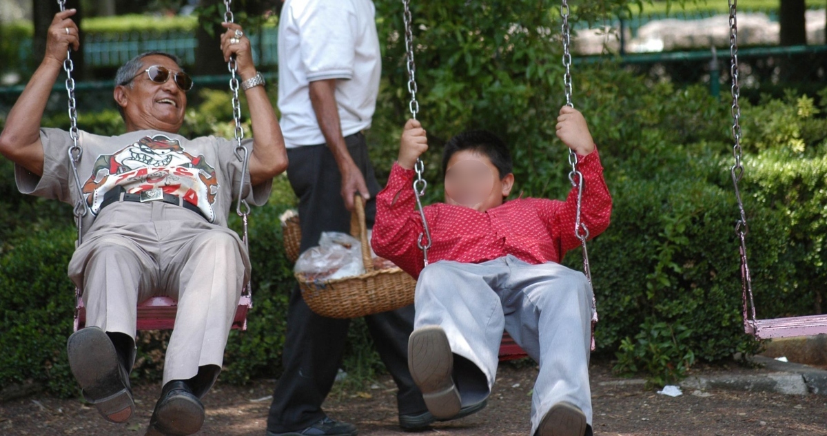 Un estudio de Alemania analizó los beneficios y problemas del cuidado de los niños por parte de los abuelos.