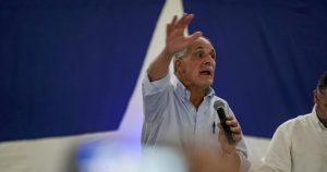 Nasry Asfura, candidato por el que el Presidente Donald Trump pidió públicamente votar, encabeza los conteos preliminares de las elecciones en Honduras.