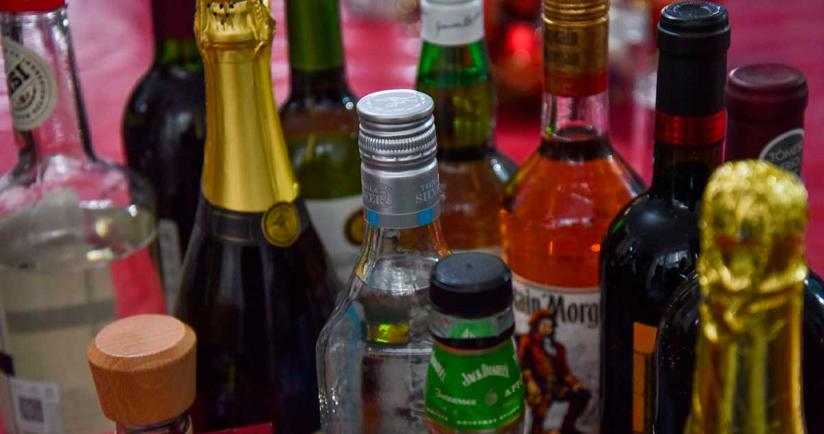 La ingesta de alcohol y comidas pesadas durante las fiestas decembrinas incrementa el riesgo de ataques cardíacos
