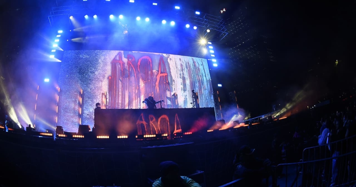 Clara Brugada encabeza celebración de Año nuevo ante 250 mil personas.