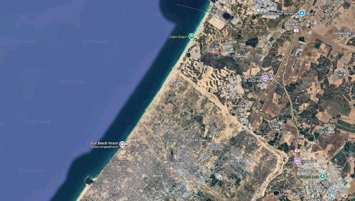 De acuerdo con testigos citados por CNN, las fuerzas israelíes abrieron fuego contra palestinos hambrientos que rodearon un camión de ayuda humanitaria.