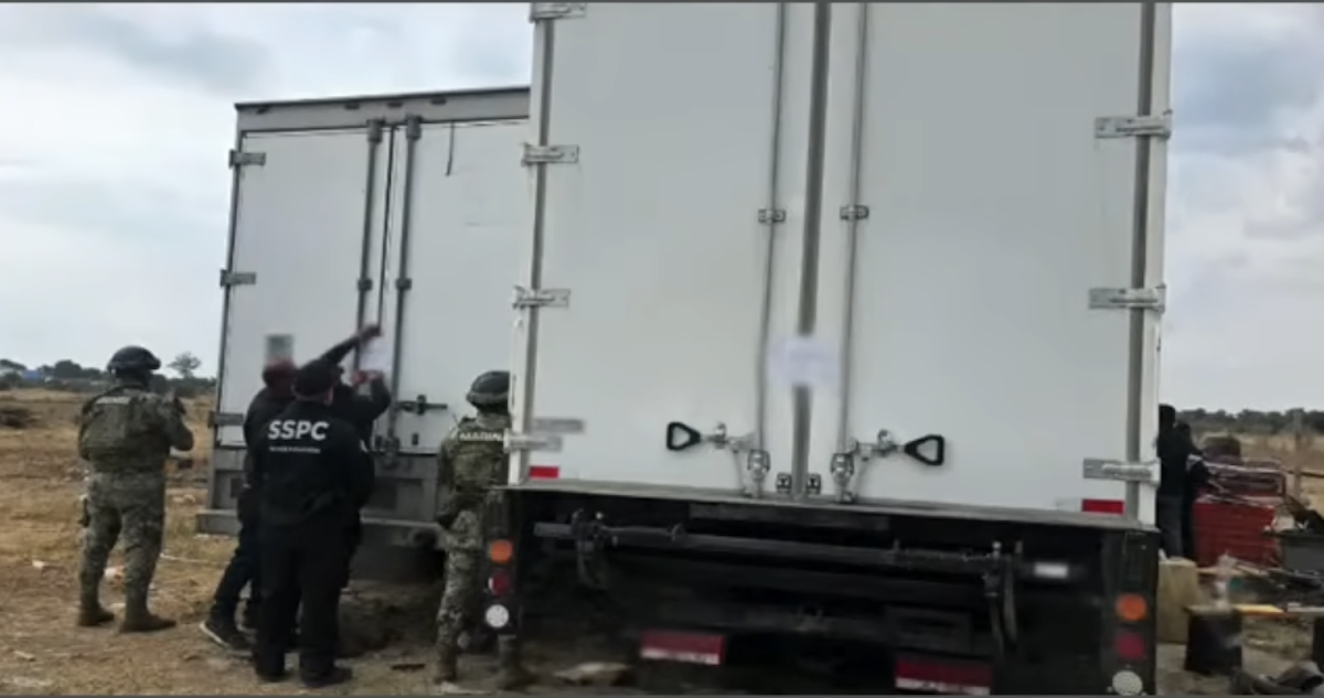 Autoridades federales detuvieron a 12 presuntos integrantes de una banda dedicada al robo de transporte que operaba en el Edomex e Hidalgo.