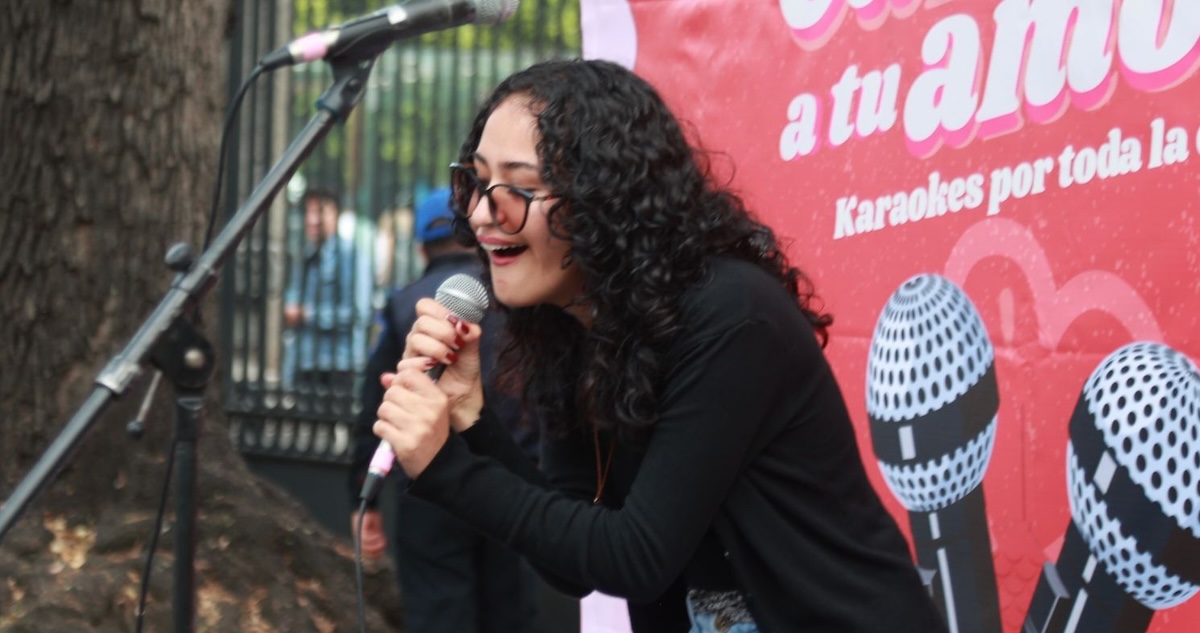 El canto no solo es una expresión artística, tiene otros beneficios. Cantar, en especial en grupo, puede unir a las personas y mejorar la función inmunitaria.