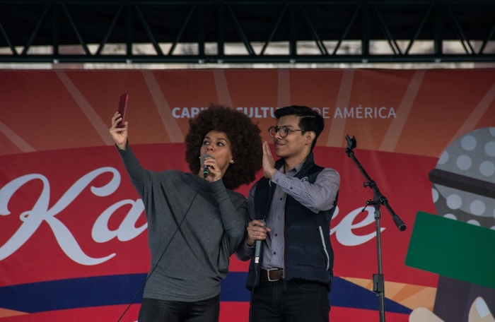 El canto no solo es una expresión artística, tiene otros beneficios. Cantar, en especial en grupo, puede unir a las personas y mejorar la función inmunitaria.