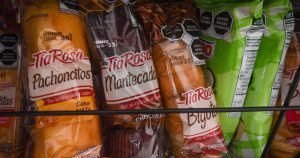 Sentirte somnoliento, irritable, o con hambre poco después de comer puede ser algo más que un simple cansancio: podría tratarse de fatiga por azúcar.