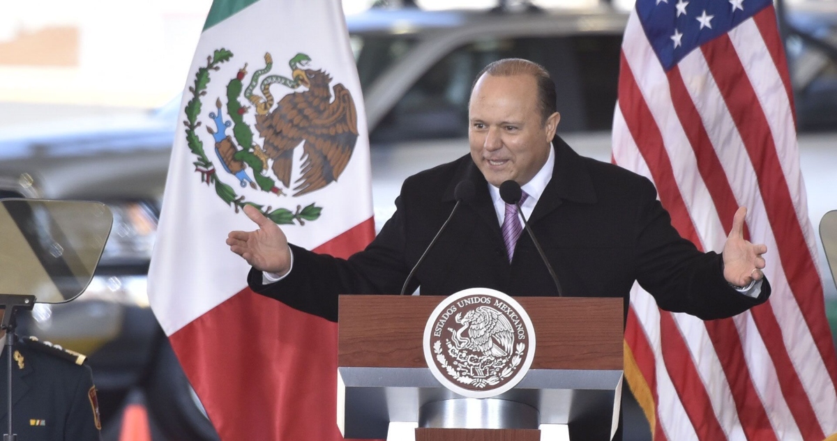 Harfuch dio a conocer que el exgobernador César Duarte fue ingresado en el Altiplano y se le acusa de lavado de dinero.