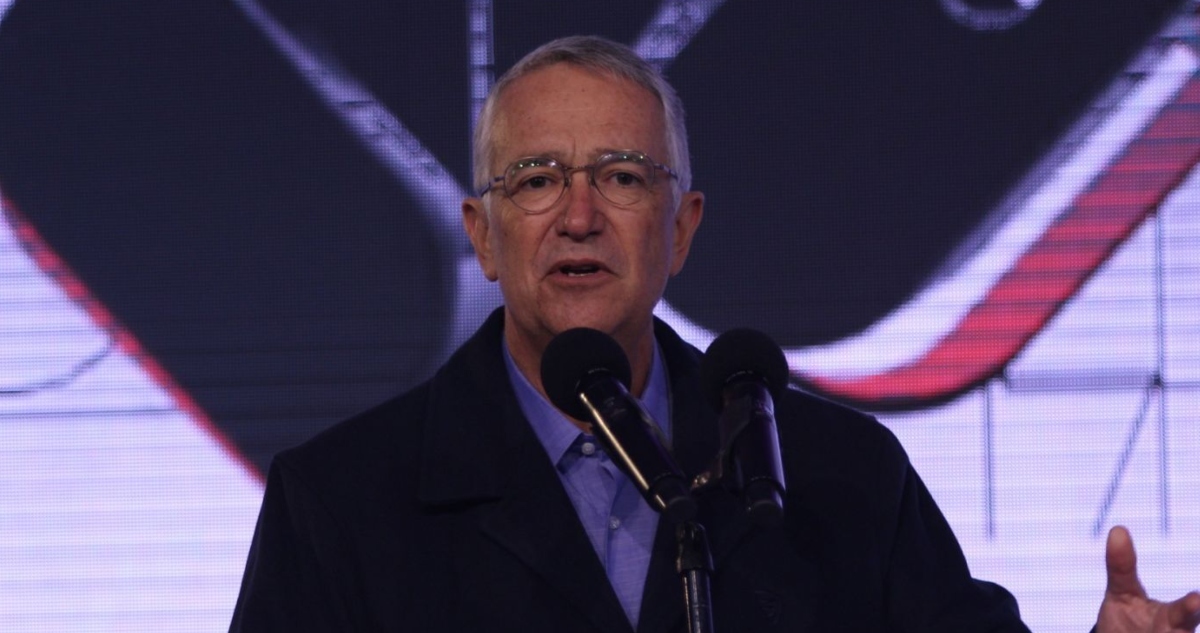 El Gobierno de México cobrará a partir de enero del próximo año al menos 51 mil mdp a Grupo Salinas, propiedad de Ricardo Salinas Pliego, informó el SAT.