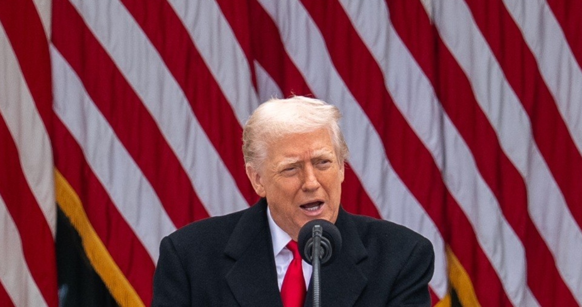 Donald Trump implementó políticas que causaron disturbios en la economía de EU. Esto llevó a que culminé 2025 con 7.8 millones de estadounidenses desempleados.