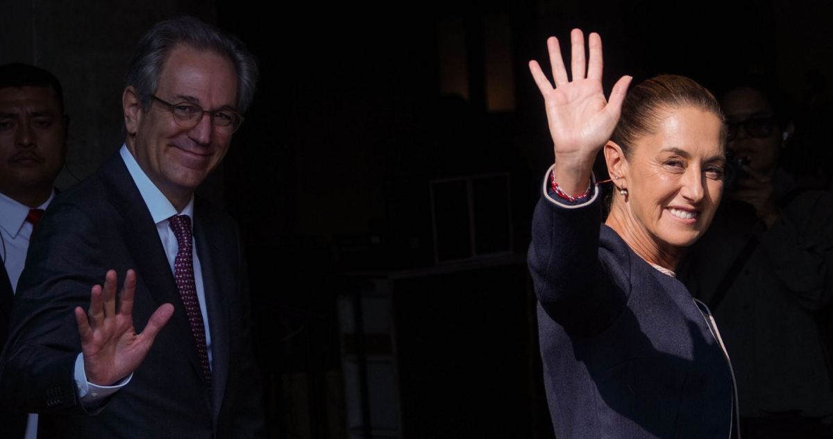 Antonio del Valle Perochena, presidente de Grupo Kaluz y del Consejo de Administración de Grupo Financiero Ve por Más, recibió a Claudia Sheinbaum Pardo, Presidenta de México, en el Museo Kaluz para sostener una reunión con empresarias y empresarios del Consejo Mexicano de Negocios