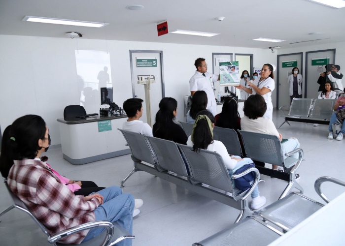 Autoridades estatales informaron este viernes que al menos 40 menores resultaron intoxicados en una guardería infantil subrogada del IMSS en Guasave, Sinaloa.