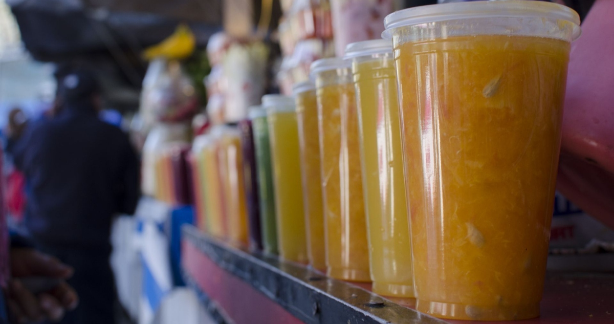 Tomar jugo de naranja diariamente ayuda a tu corazón.