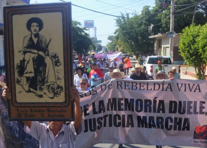 Guerrerenses homenajearon al maestro y guerrillero Lucio Cabañas Barrientos; repudiaron el homenaje a exgobernador Rubén Figueroa Figueroa por violaciones a DH.