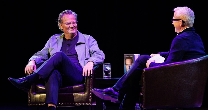 Sentencian a médico por suministrar ketamina a Matthew Perry.