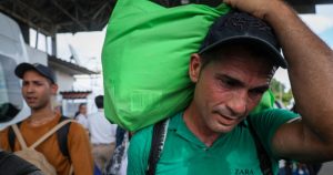 Los migrantes que deciden volver a México enfrentan desafíos a su regreso que muchas veces rebasan sus capacidades para volver a adaptarse a la vida en el país.