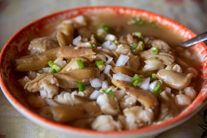 Pozole de hongos