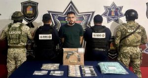 La Secretaría de Seguridad Ciudadana de Quintana Roo logró la detención de Emiliano Alejandro "N", alias, "H" o "Danone", presunto jefe de plaza del CJNG.