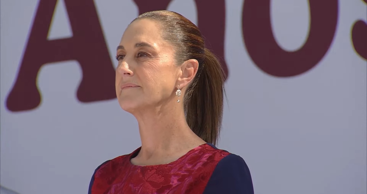 Sheinbaun en el Zócalo