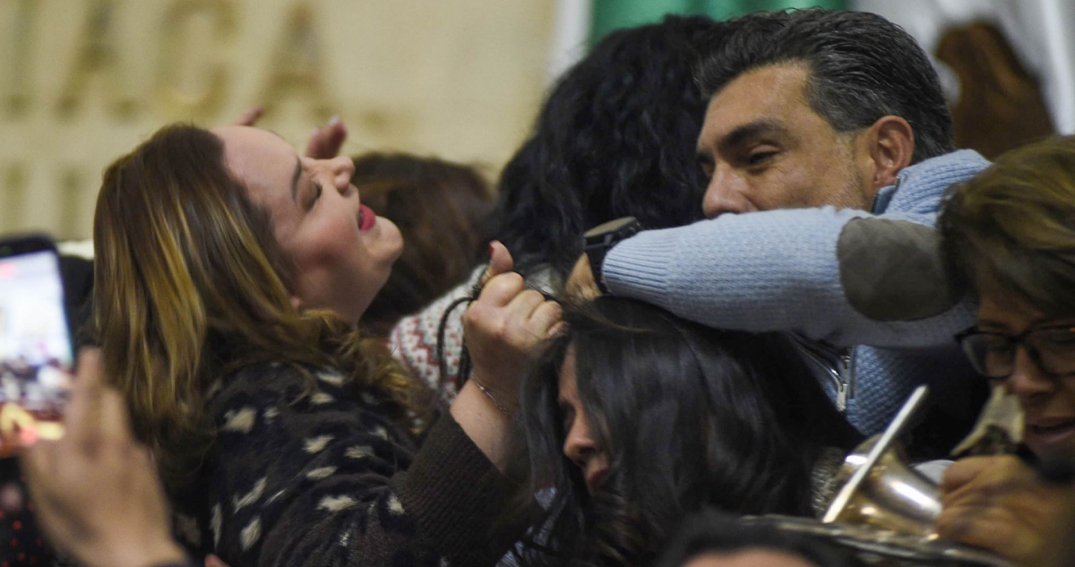 La Presidenta Claudia Sheinbaum Pardo reprobó la mañana de este martes el episodio de violencia que se vivió ayer en el Congreso de la Ciudad de México (CdMx).