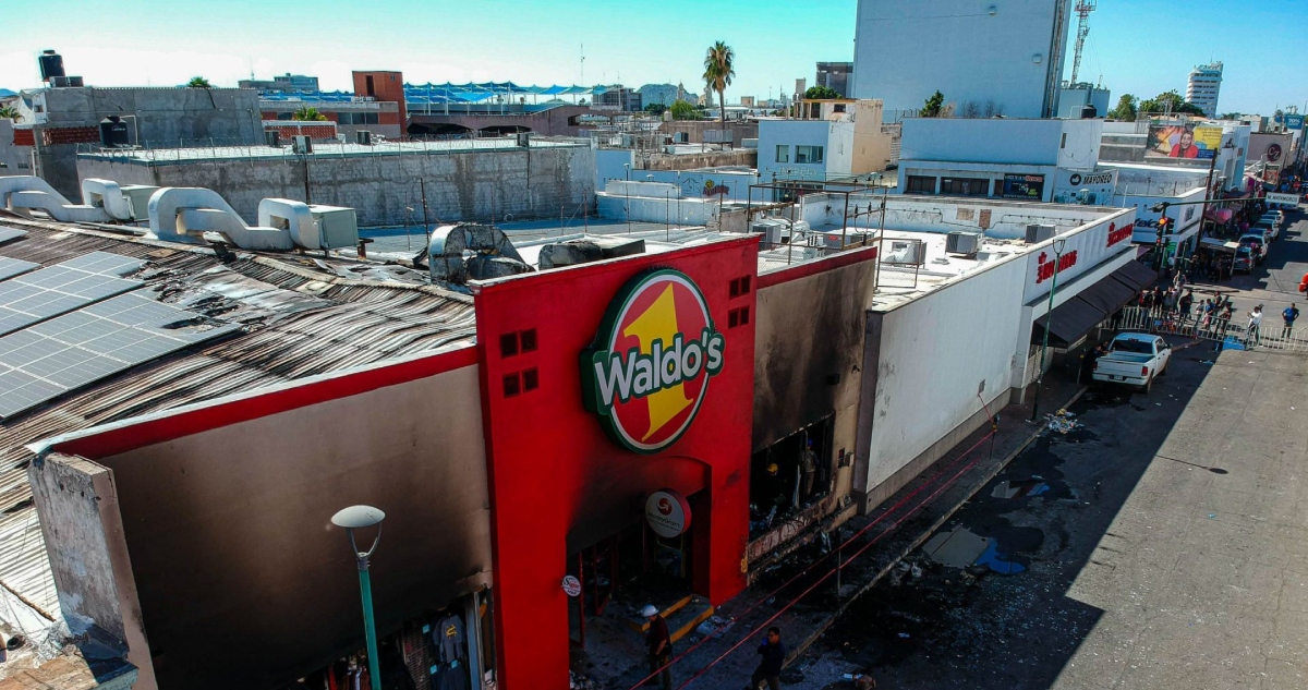 Un Juez decidió liberar a cinco imputados con varios delitos en su contra por el incendio en una de las tiendas de autoservicio Waldo´s de Hermosillo, Sonora.