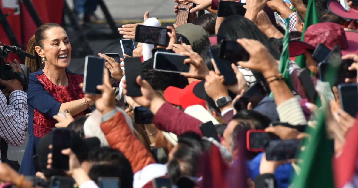 La Presidenta Sheinbaum acumula dos tercios de apoyo con su estrategia de cooperación con soberanía entre México y EU, según una encuesta de De las Heras.