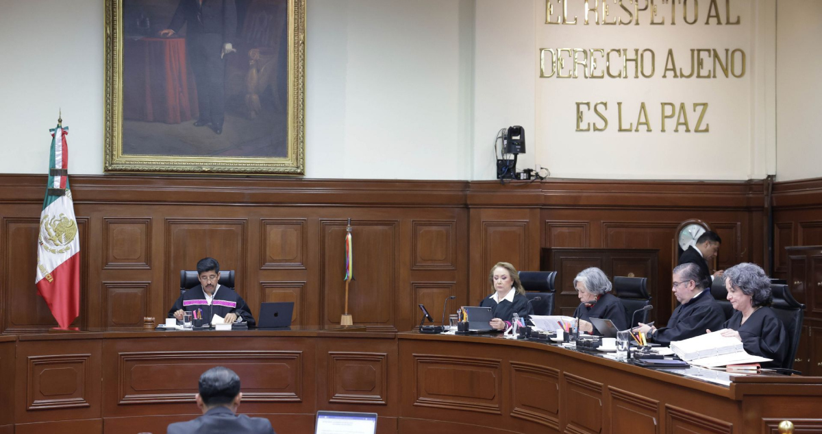 La Suprema Corte de Justicia de la Nación (SCJN) renovó la flota vehicular de las ministras y ministros