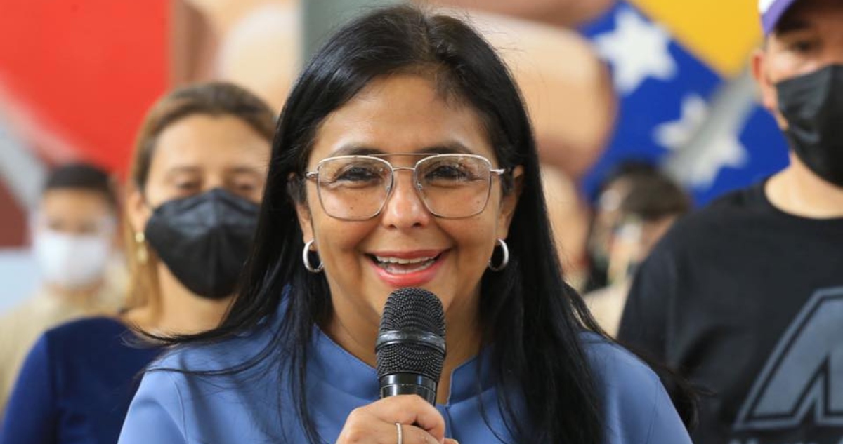 Delcy Rodríguez afirma que Venezuela "no está en guerra".