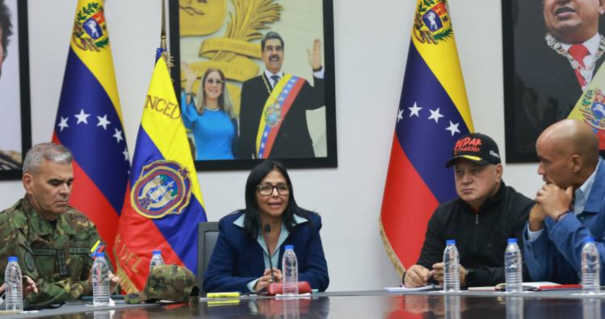 Delcy Rodríguez a amenazas de Trump: "Mi destino no lo decide sino Dios".