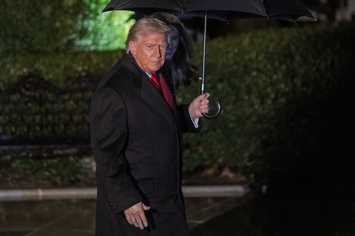 NYT dice que EU está intensificando la presión sobre México para que permita a sus fuerzas militares o agentes de la CIA hacer operaciones conjuntas en el país.