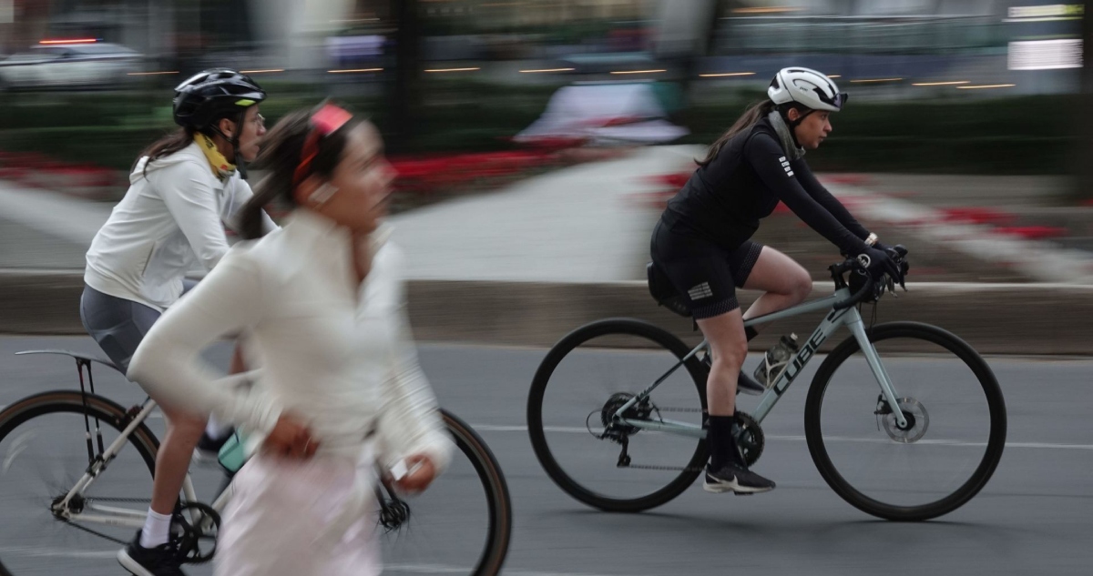Estudios revelan que un poco más actividad física se asocia a una menor mortalidad, especialmente en las personas con menores hábitos saludables.