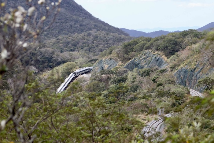 El Subsecretario de la Segob dijo que a partir del 2 de febrero se citará a las víctimas del accidente del Tren Interoceánico para ver la reparación del daño.