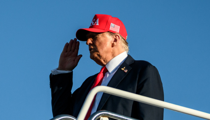 EU aboga por un "equilibrio de poder flexible" y aspira a "restaurar la paz mediante la fuerza"