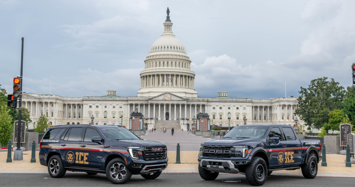 Estados Unidos convertirá almacenes en megacentros de detención del ICE