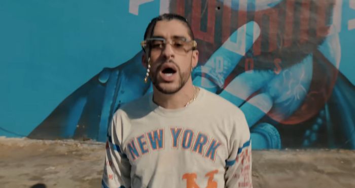 Bad Bunny video musical La Jumpa con Arcángel