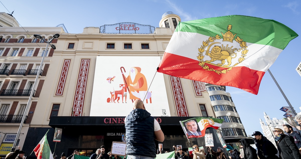 El Ministro de Exteriores de Irán afirmó que "no quiere guerra, pero está totalmente preparado para una" y apostó por "negociaciones justas" con Estados Unidos.