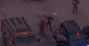 Maduro y Flores aterrizan en NY para comparecer en el Tribunal Federal del Distrito Sur.