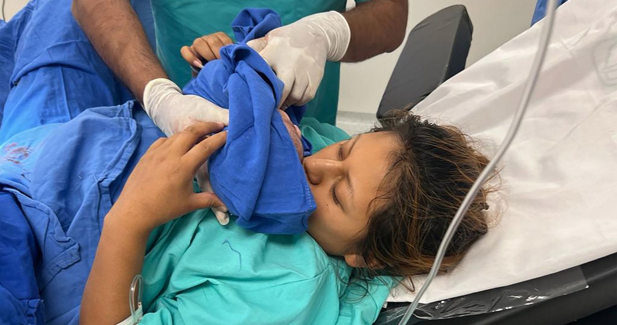 Médicos especialistas consideran que el parto natural es la mejor opción para finalizar un embarazo.