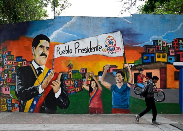 Nicolás Maduro dijo el pueblo de EU debe saber que en Venezuela tiene un pueblo amigo, amistoso, pacífico, y tiene un gobierno también amistoso.